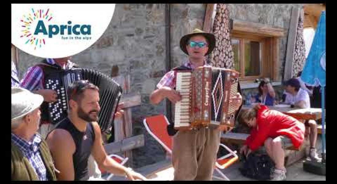 Embedded thumbnail for Aprica Passi di Gusto 2018
